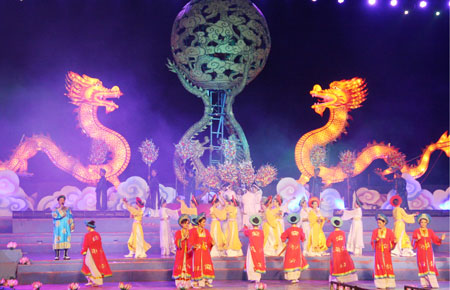 Festival Hue 2012 resalta aspiración sobre la paz de pueblo vietnamita